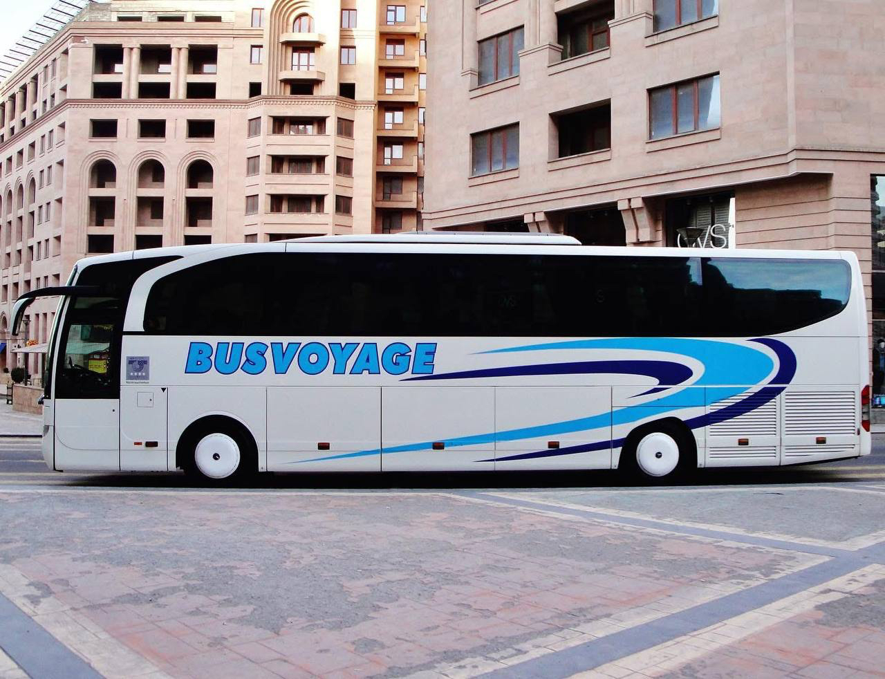 BUSVOYAGE bus 8