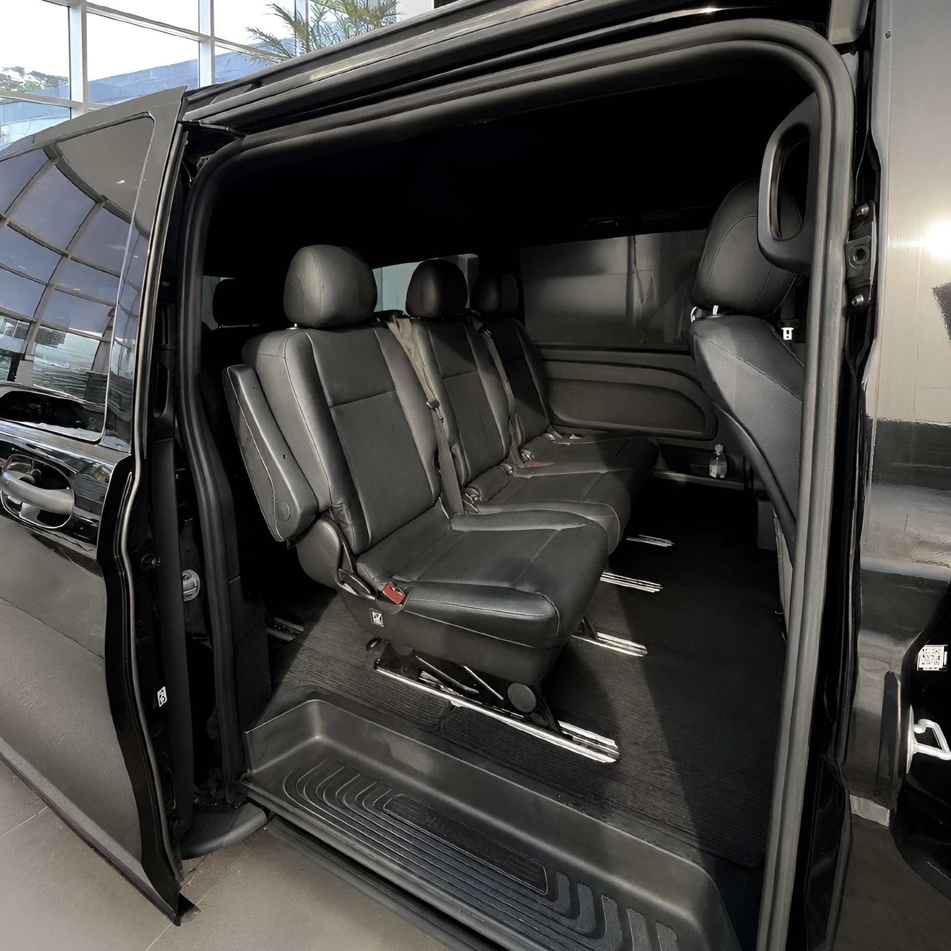 BUSVOYAGE minivan 3